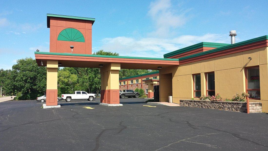 Econo Lodge Inn & Suites Wisconsin Dells Extérieur photo