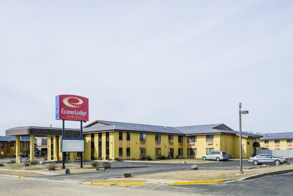 Econo Lodge Inn & Suites Wisconsin Dells Extérieur photo